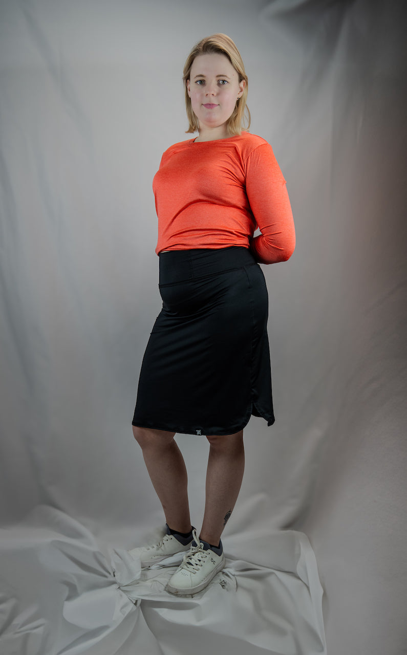 Recycled All Day Active Skirt - Black Transcendent Active - Modest