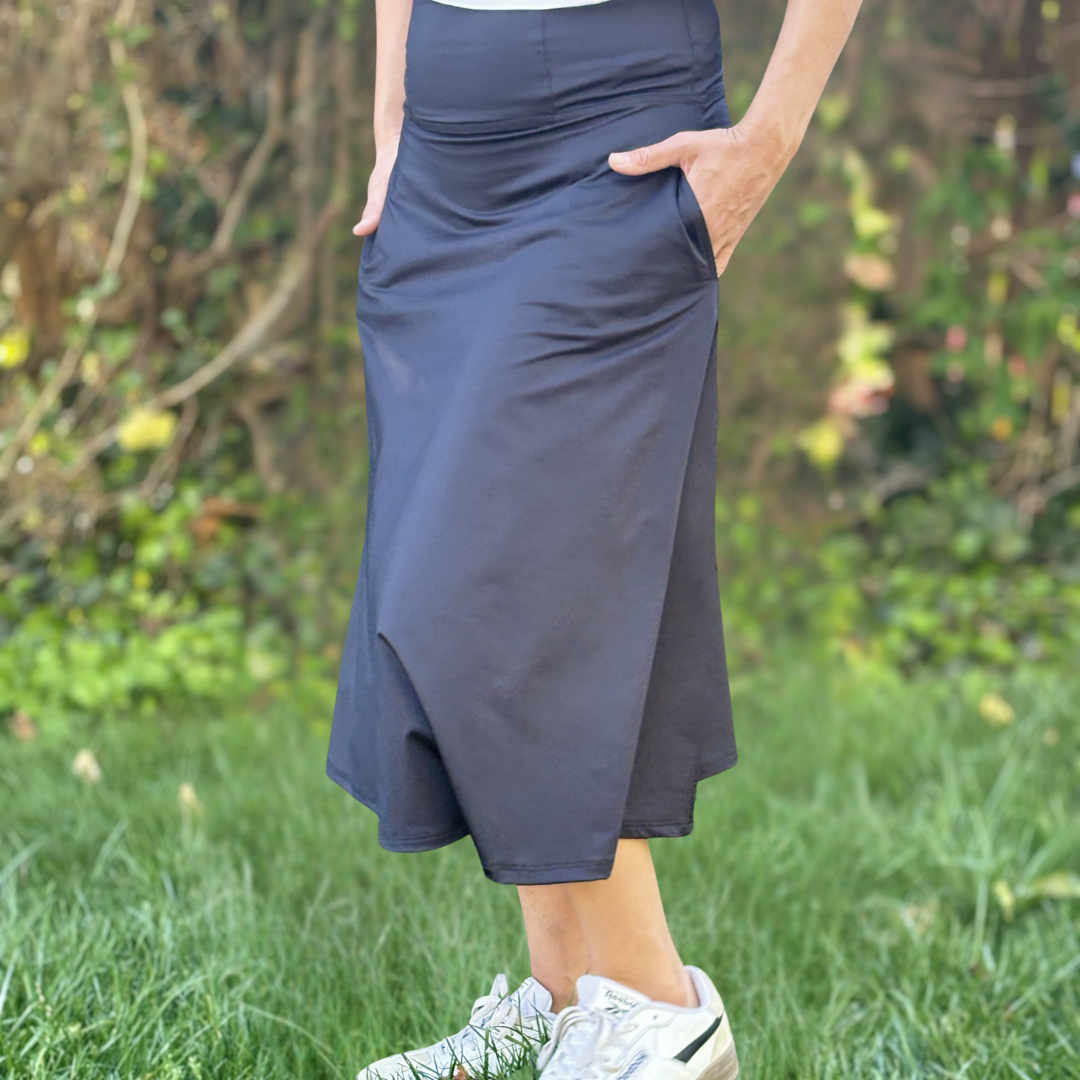Black Midi Skate Skirt with Pockets Transcendent Active