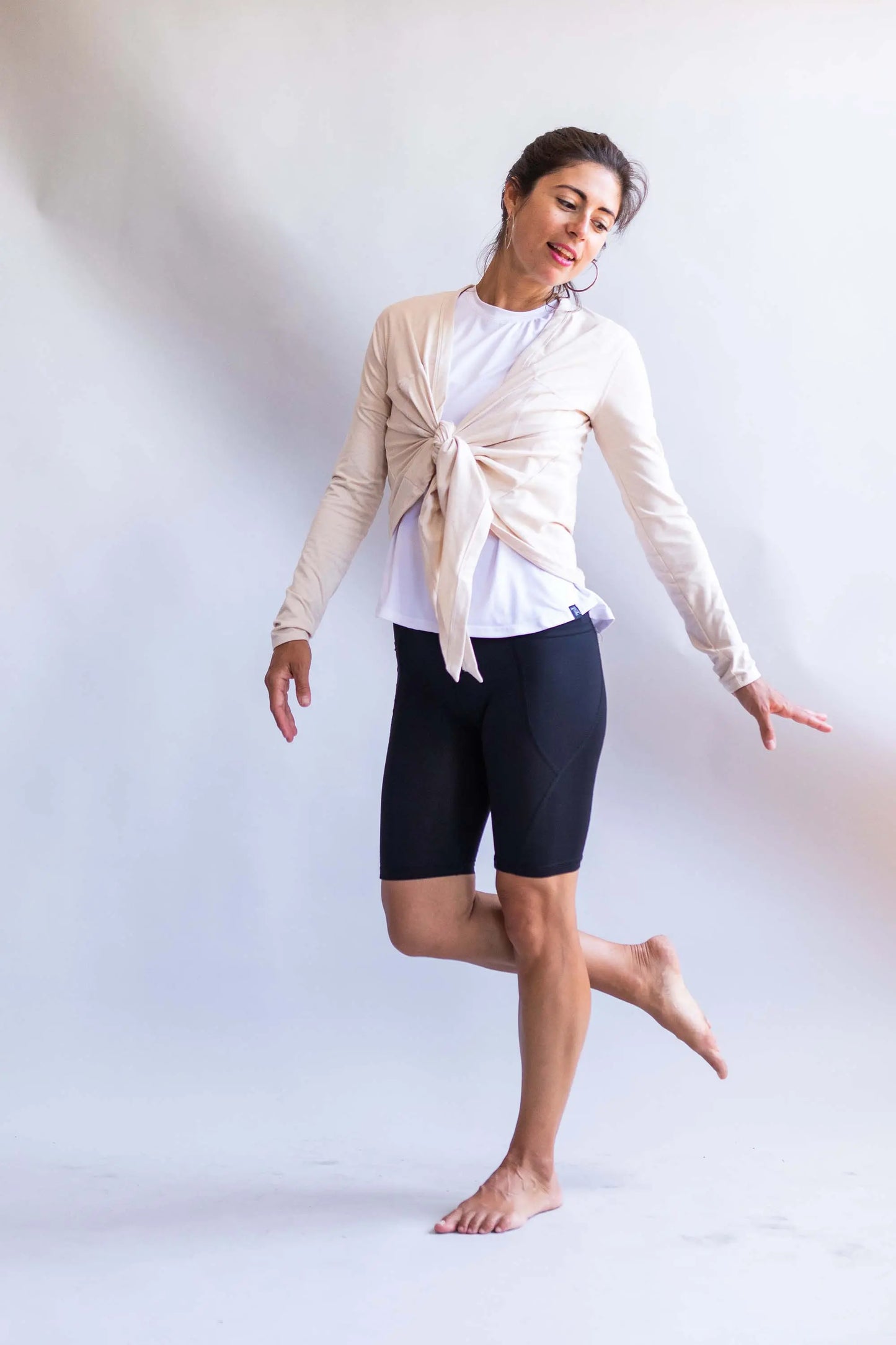 Black Long Line Bike Shorts with Pockets – 9" Inseam, Modest & Sustainable | Transcendent Active