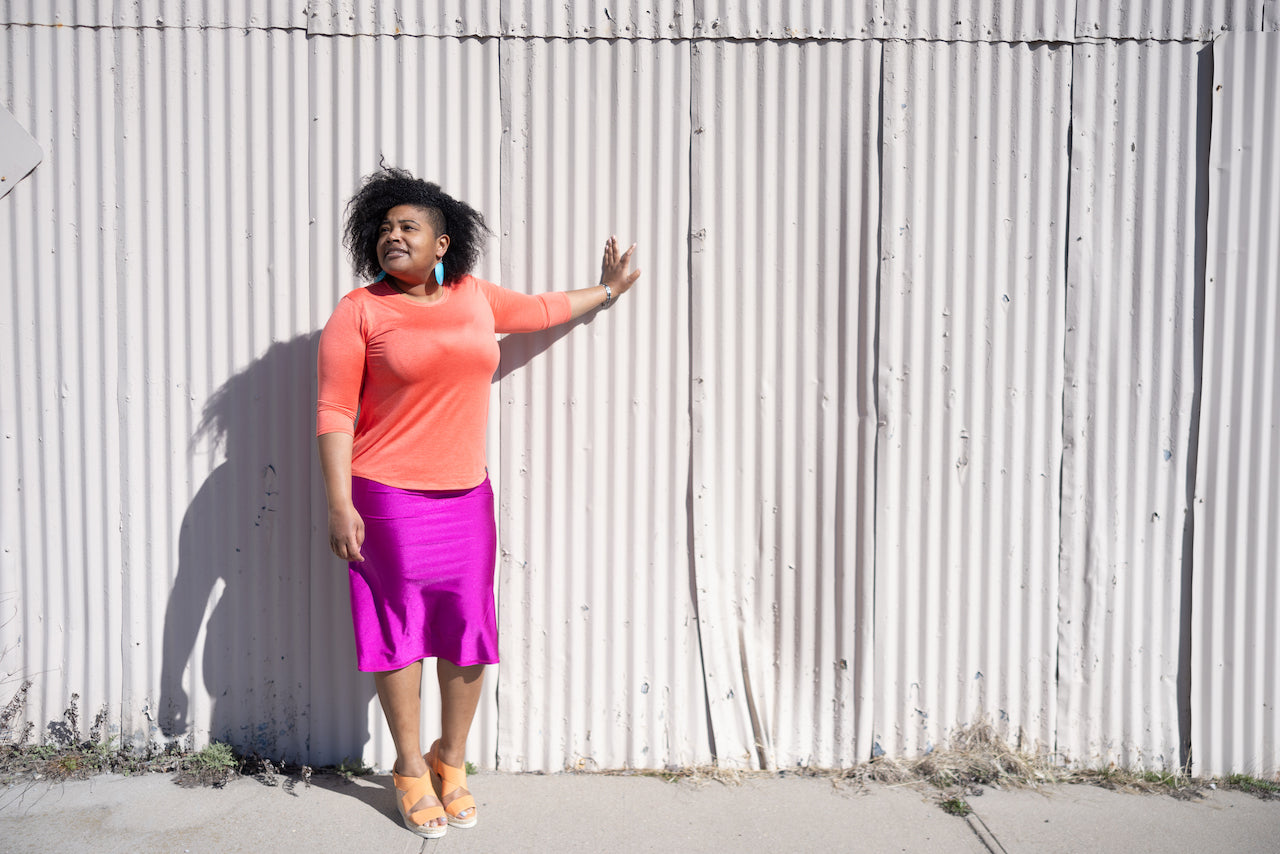 Jersey Quarter Sleeve Transcendent Active - Modest Athleisure Top - Coral