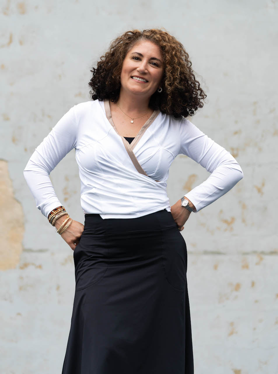 White Mesh Wrap by Transcendent Active – Lightweight Modest Layering