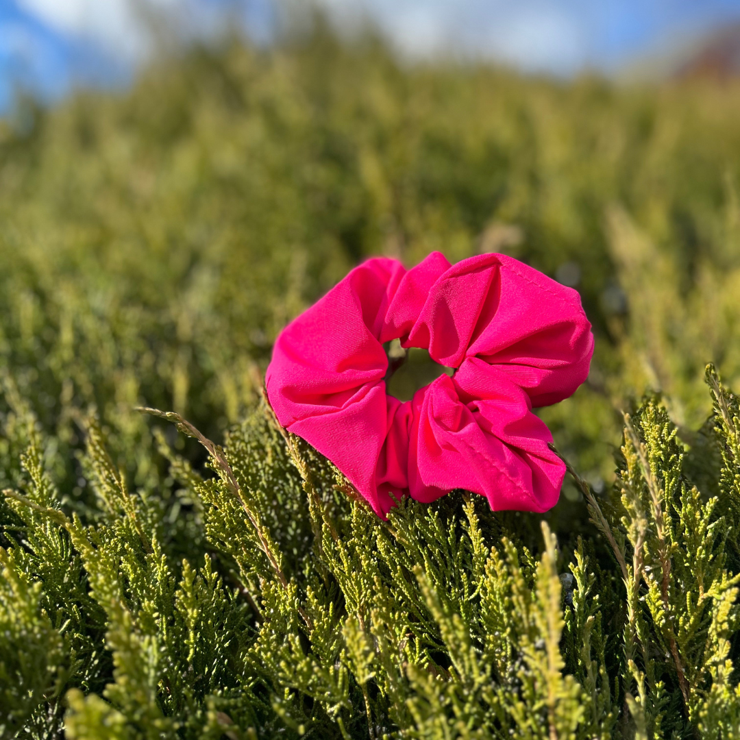 Transcendent Active Zero Waste Magenta Pink Scrunchies | Sustainable Hair Accessories