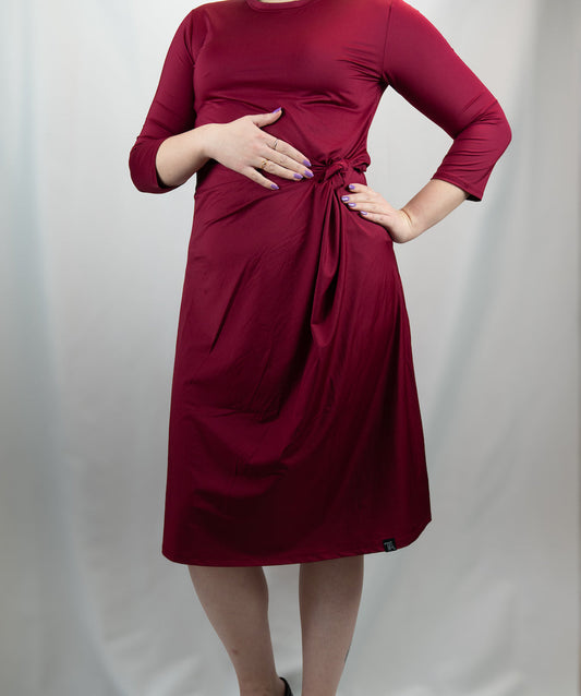 Knot Dress - Cherry Transcendent Active